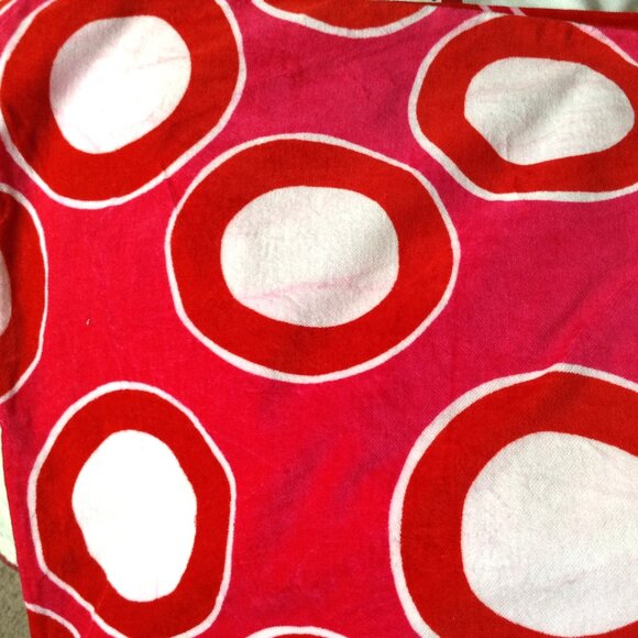 2 Ikea Hedda Cirkel Pillow Cushion Covers Red Velvet White Circles Home Decor - Picture 3 of 6